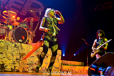 Steel Panther 2